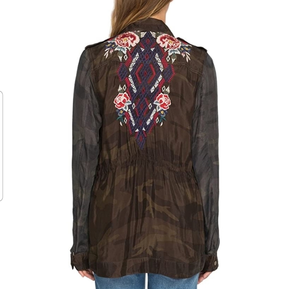 Johnny was MICA DRAWSTRING MILITARY COAT - Picture 7 of 8